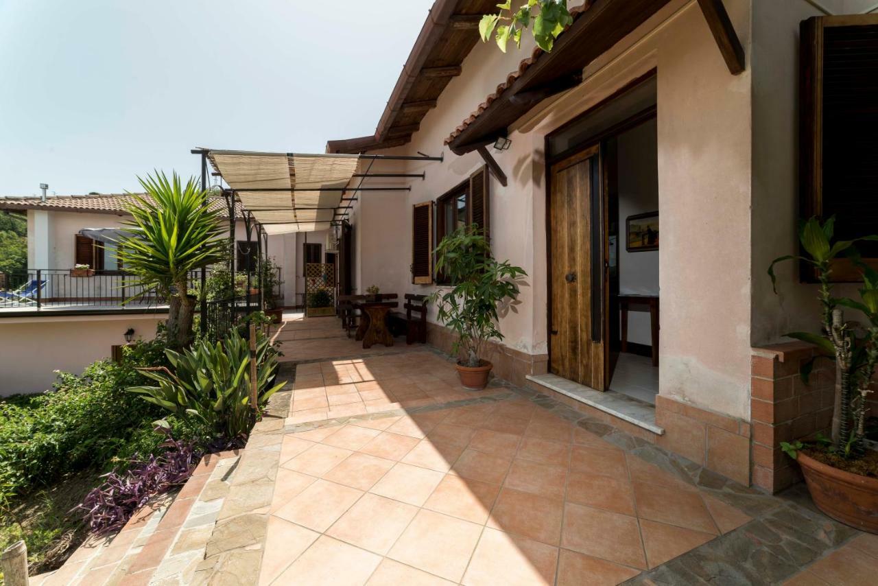 B&B Albachiara Casa Di Campagna Ogliastro Cilento Eksteriør bilde